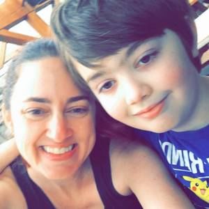 Meet your Posher, April